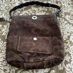 Vintage Coach Chocolate Optic Signature Chelsea Woven Hobo Bag G0771-10990.